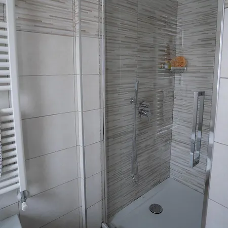 Dolce Bed and Breakfast Calolziocorte